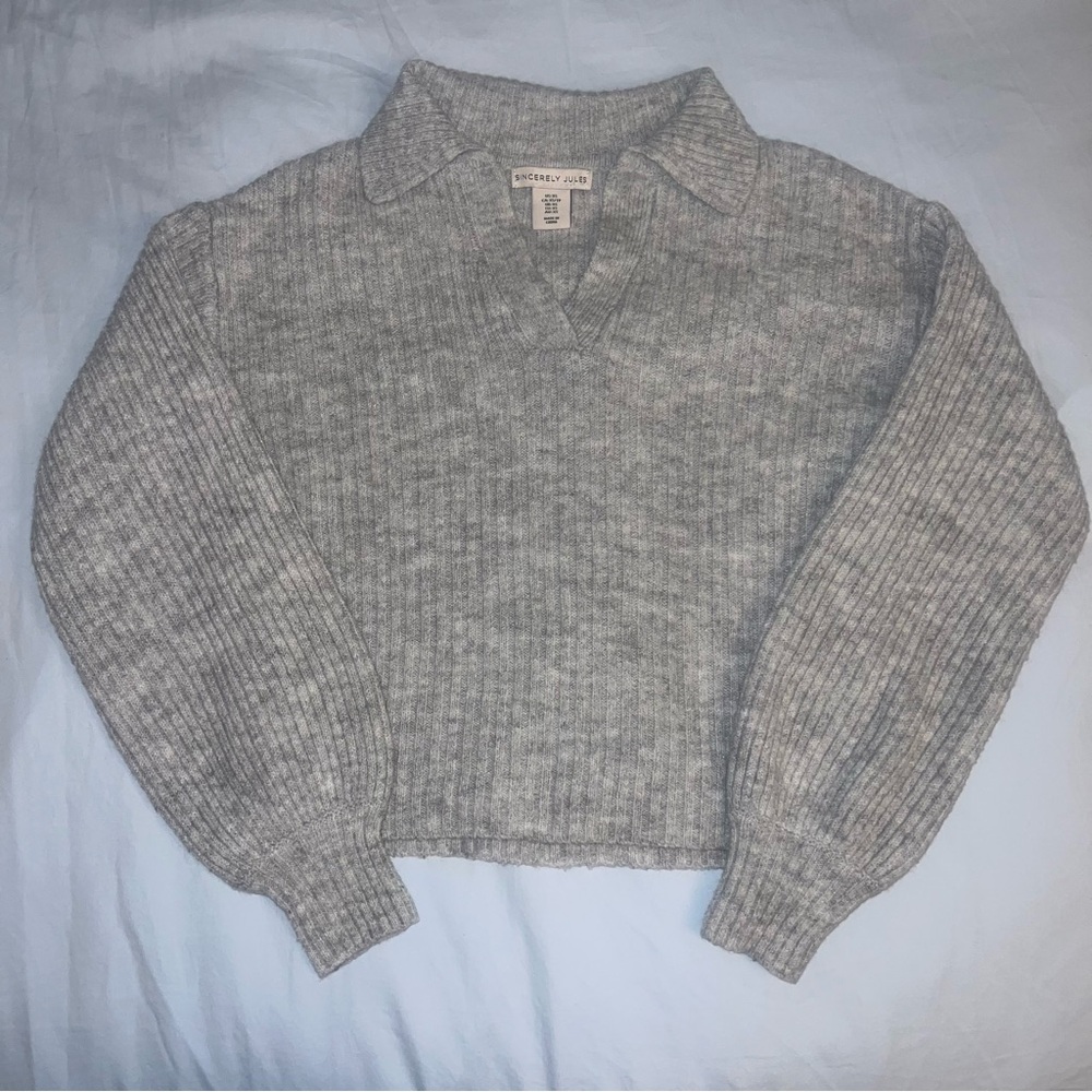 Collared V-Neck Sweater